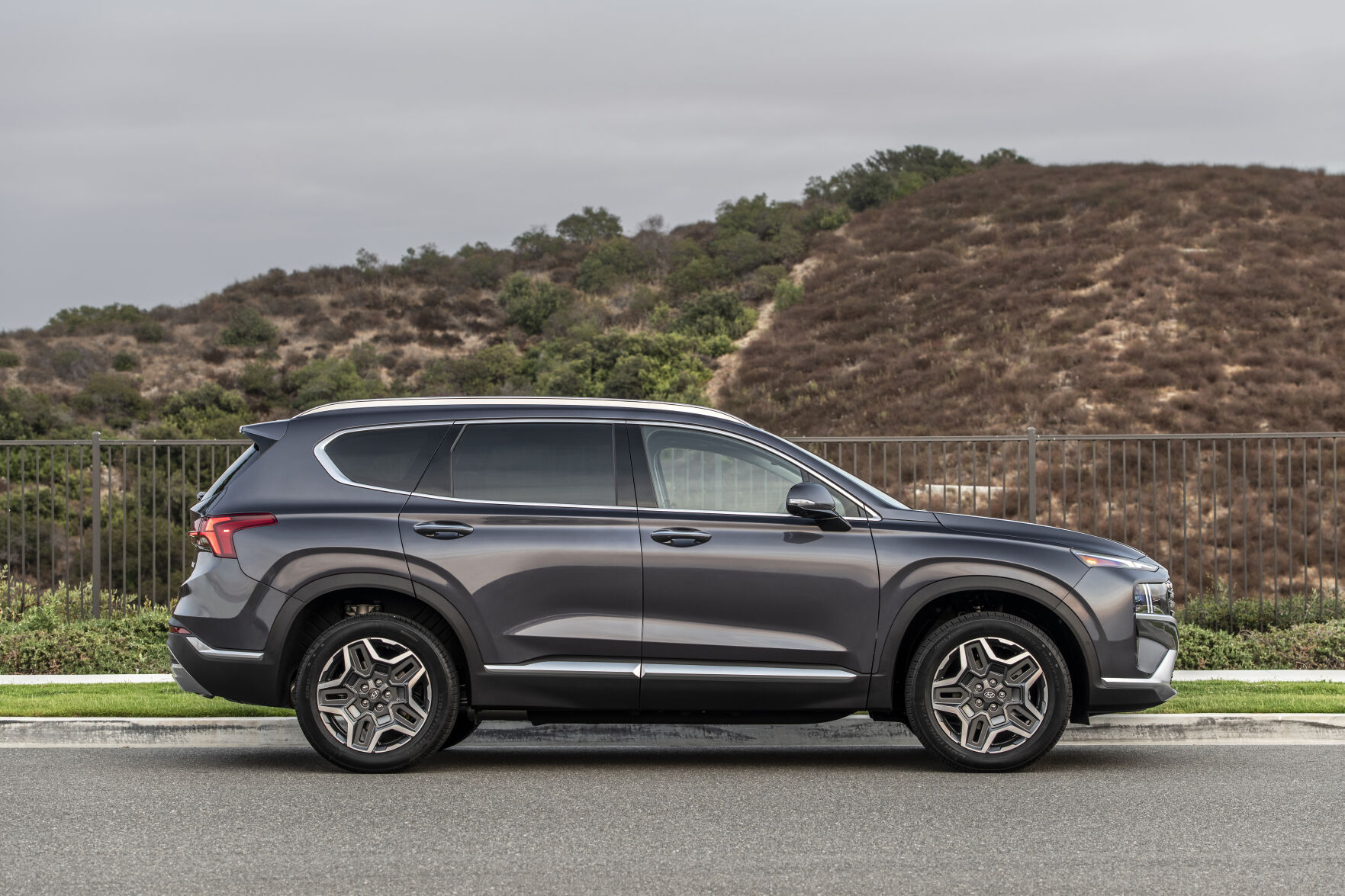Large-43167-2021SantaFe.jpg